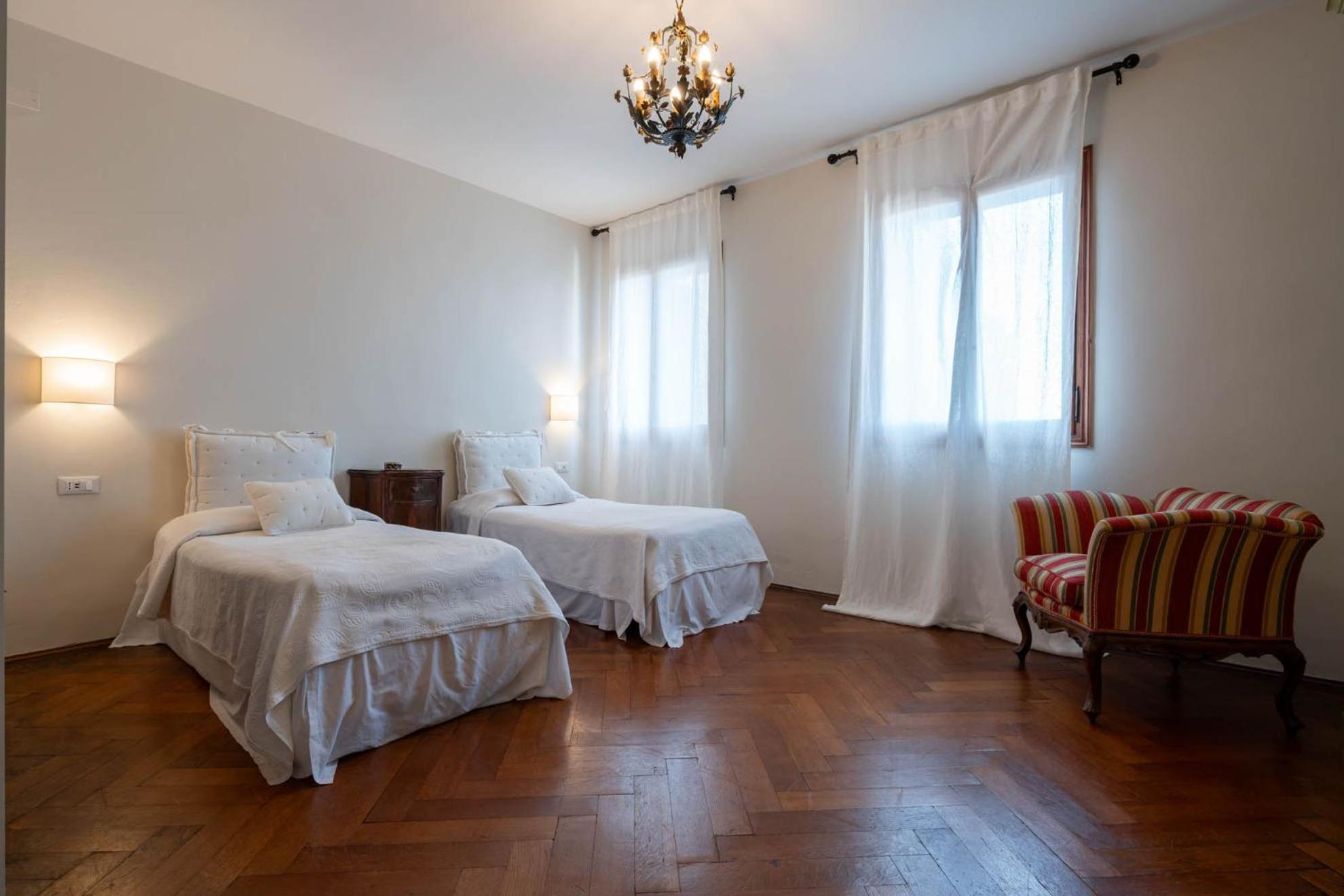 Sunbeam Palace Венеция Екстериор снимка